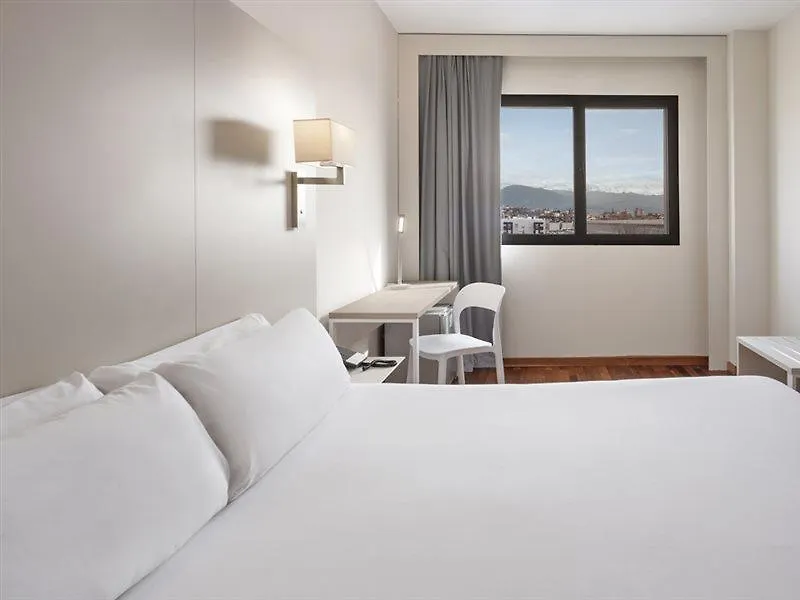 ****  B&B Hotel Granada Estacion ספרד